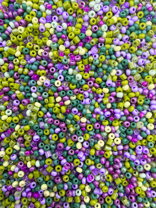 25 Gram Size 11/0 Czech Glass Mix- Violet Hepatica