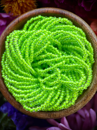 Size 11/0 Czech Glass- #1564 Crystal Intense Green Lined