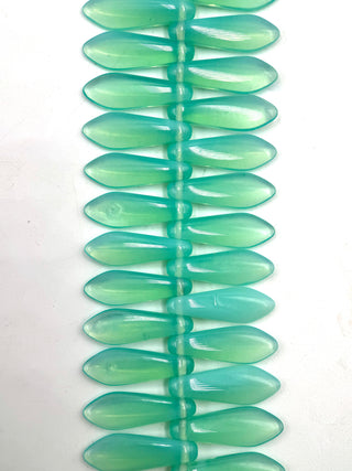 5x16mm Dagger- Peridot Opal