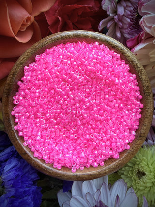 Size 11/0 Miyuki Delica- db2035 Luminous Wild Strawberry